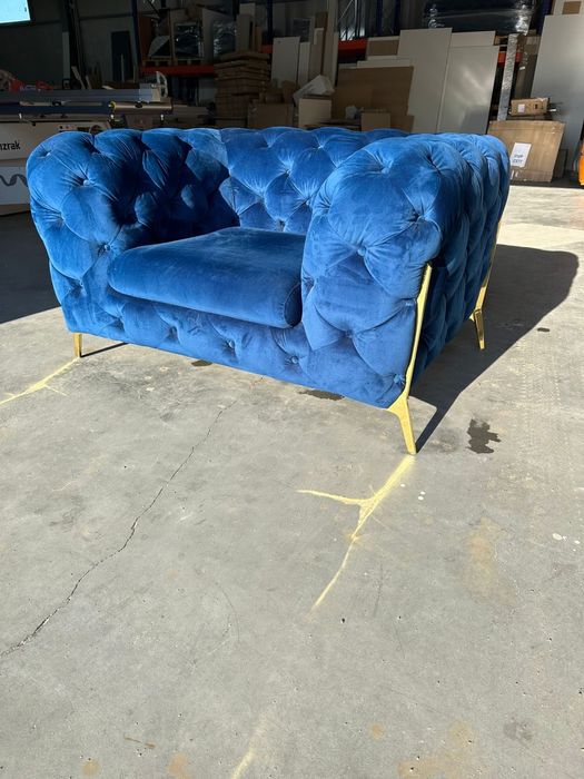 Set canapea si fotoliu