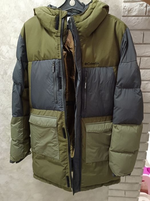 Продам куртку Коламбия зима в отличном состоянии