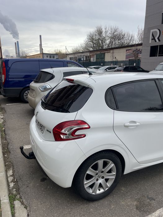 Peugeot 208 1.4hdi