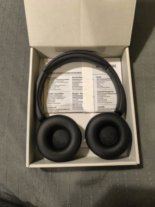слушалки Sony WH-CH520 (черен)