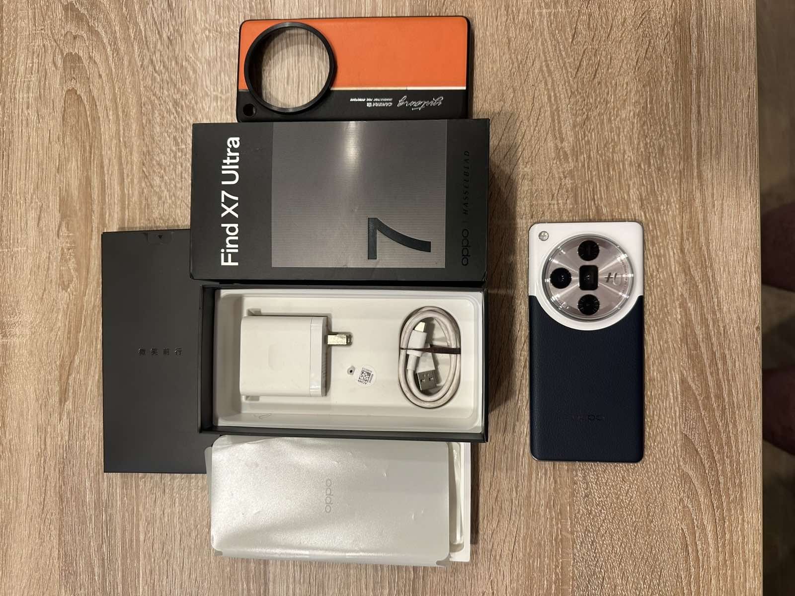 Oppo find x7 ultra 12/256 като нов (БАРТЕР)