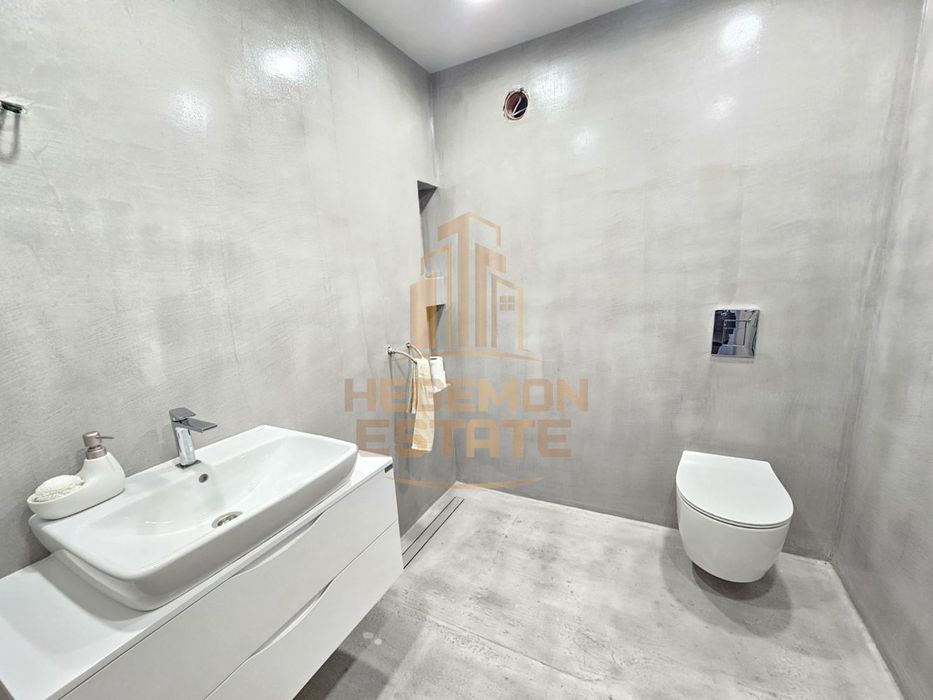 3-стаен в Варна, област-м-т Ален Мак площ 230 цена 563000