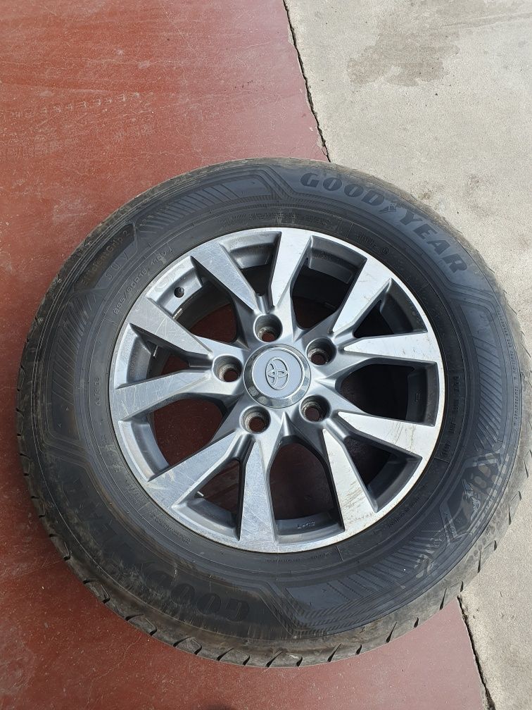 Anvelope Vara Goodyear Efficientgrip 2 Suv 285 60 R18