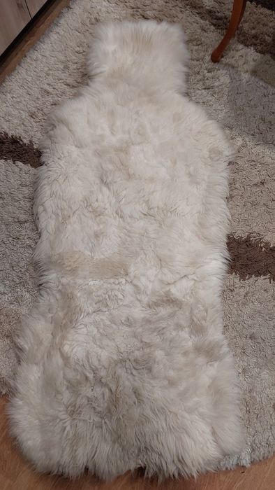 Продам накидку на кресло авто