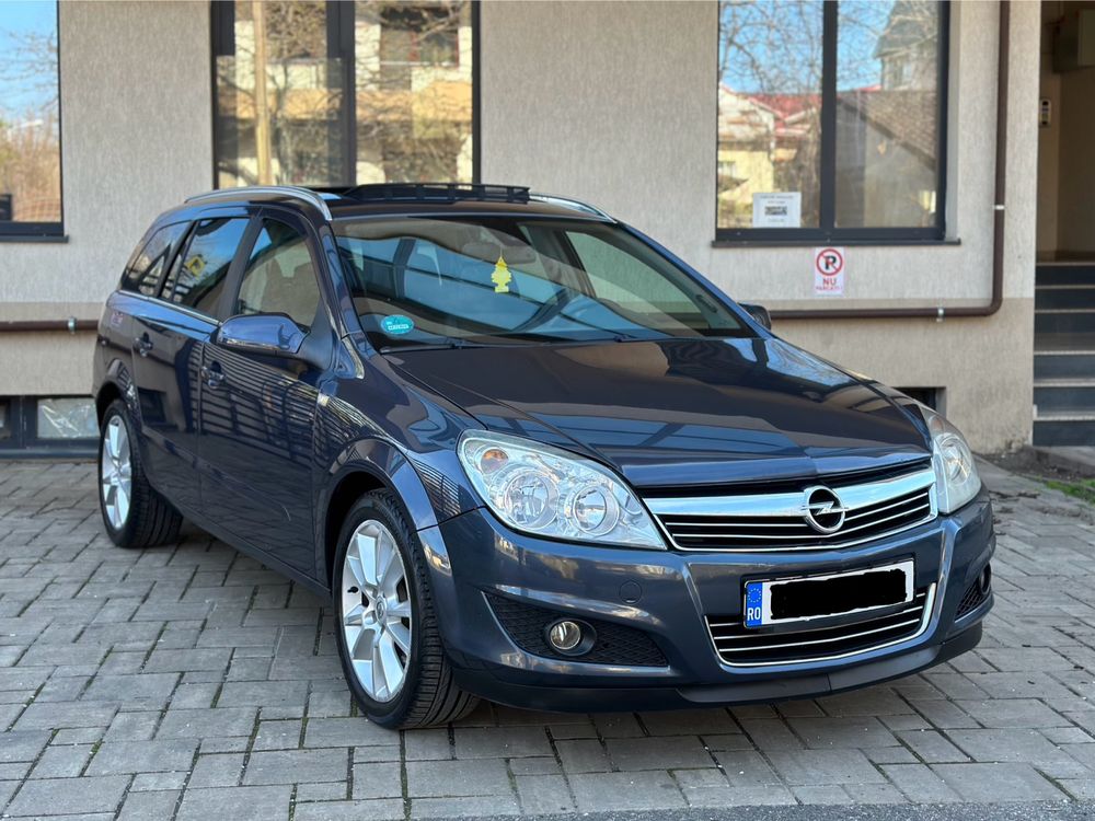 Opel Astra H 2008 Panoramic 1.7 cdti 125 CP