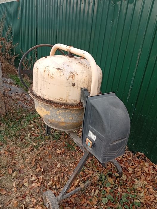 Бетонная мешалка