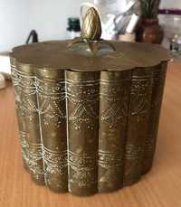 Cutie caseta bijuterii din metal placat aur Andrea sadek - vintage