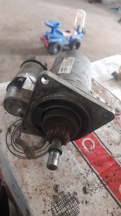 Стартер ваз на 3-х болтах продам