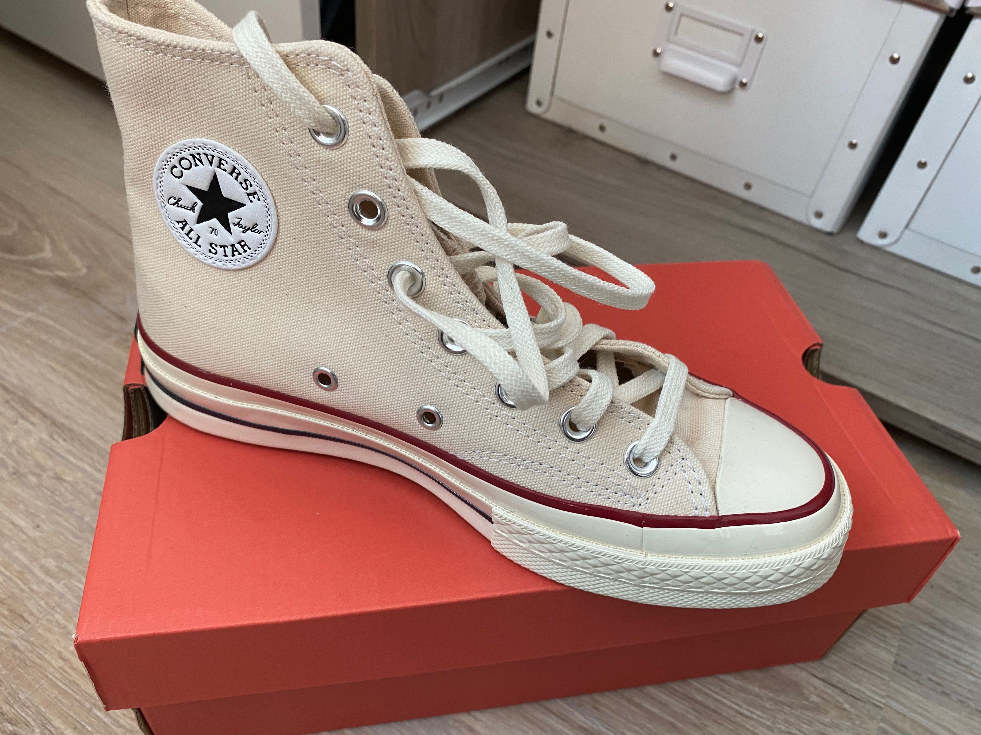 Converse дамски кецове chuck taylor чисто нови 36.5 цвят екрю