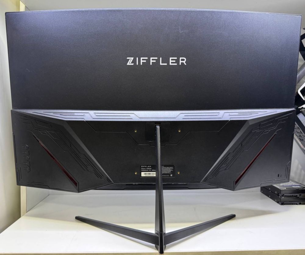 Ziffler 32’’ Curved 180hz Va FHD Sastyanasi ideal