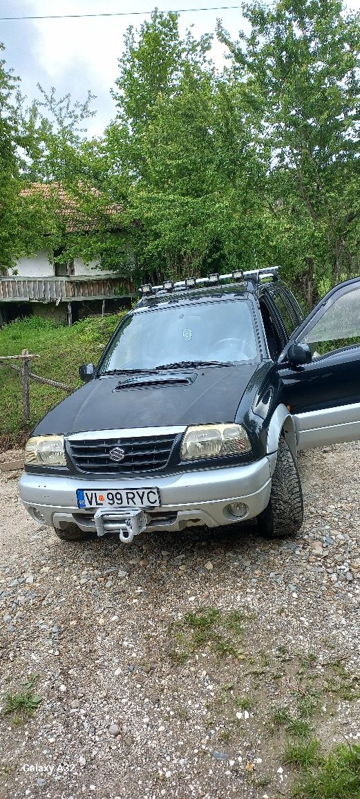 Suzuki grand vitara