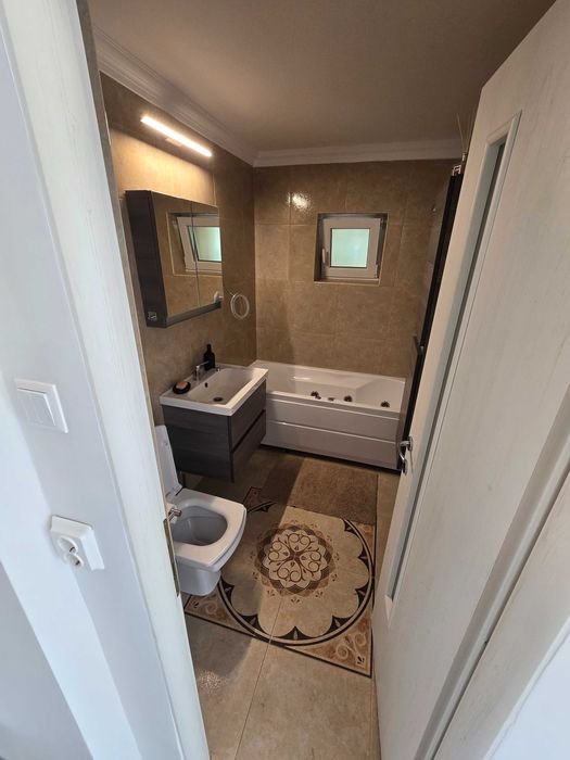 Vand apartament 2 camere Carpati 2