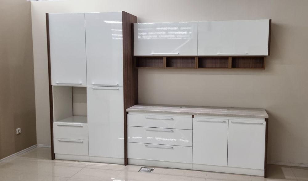 Mobila de bucatarie noua 3.22 ml