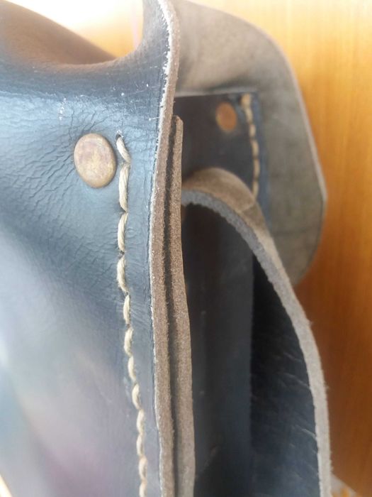 Антикварна кожена чанта