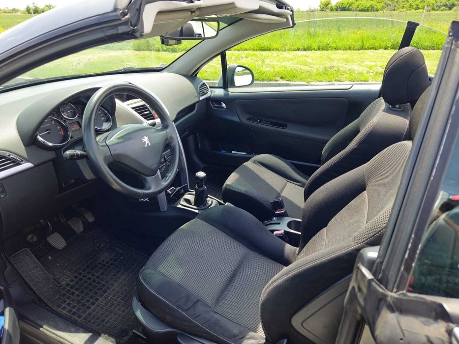Vând Peugeot 207cc, cabrio