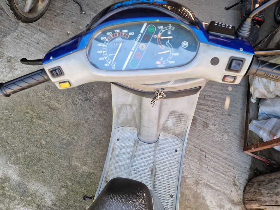 Vând scuter piaggio skipper