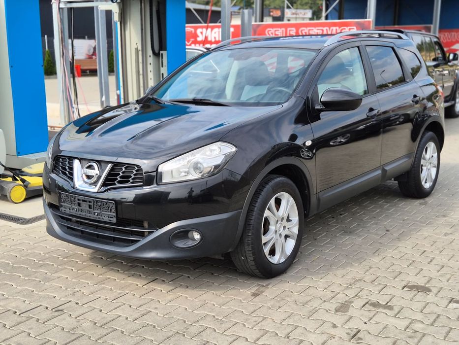 Nissan Qashqai Sună un Tachet
