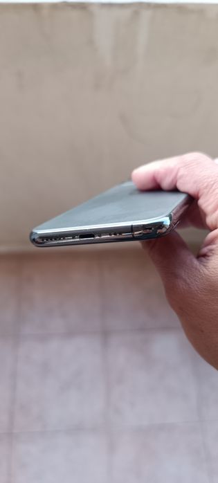 iPhone 11 Pro -перфектен