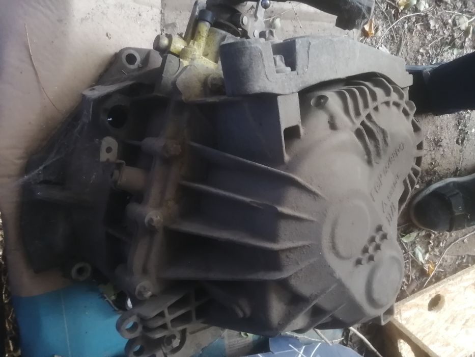 Механическая коробка передач М 32