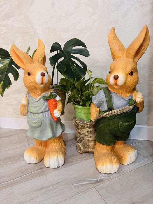 Декор для сада, зайчики.