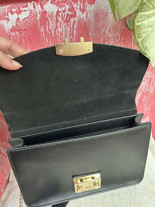 Оригинална чанта Furla среден размер