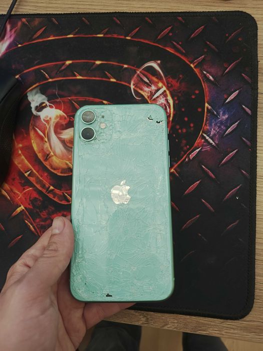 Iphone 11 за части