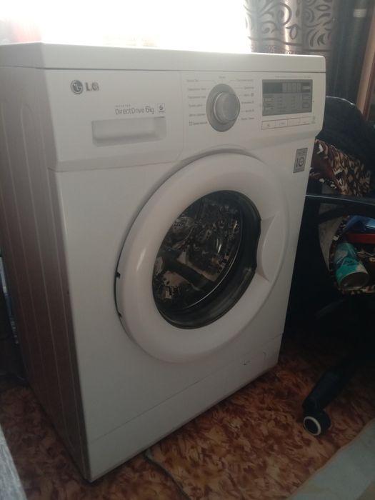 Продам стиральную машину