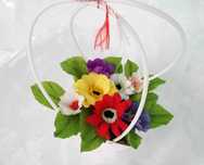 Aranjamente florale din hartie floristica