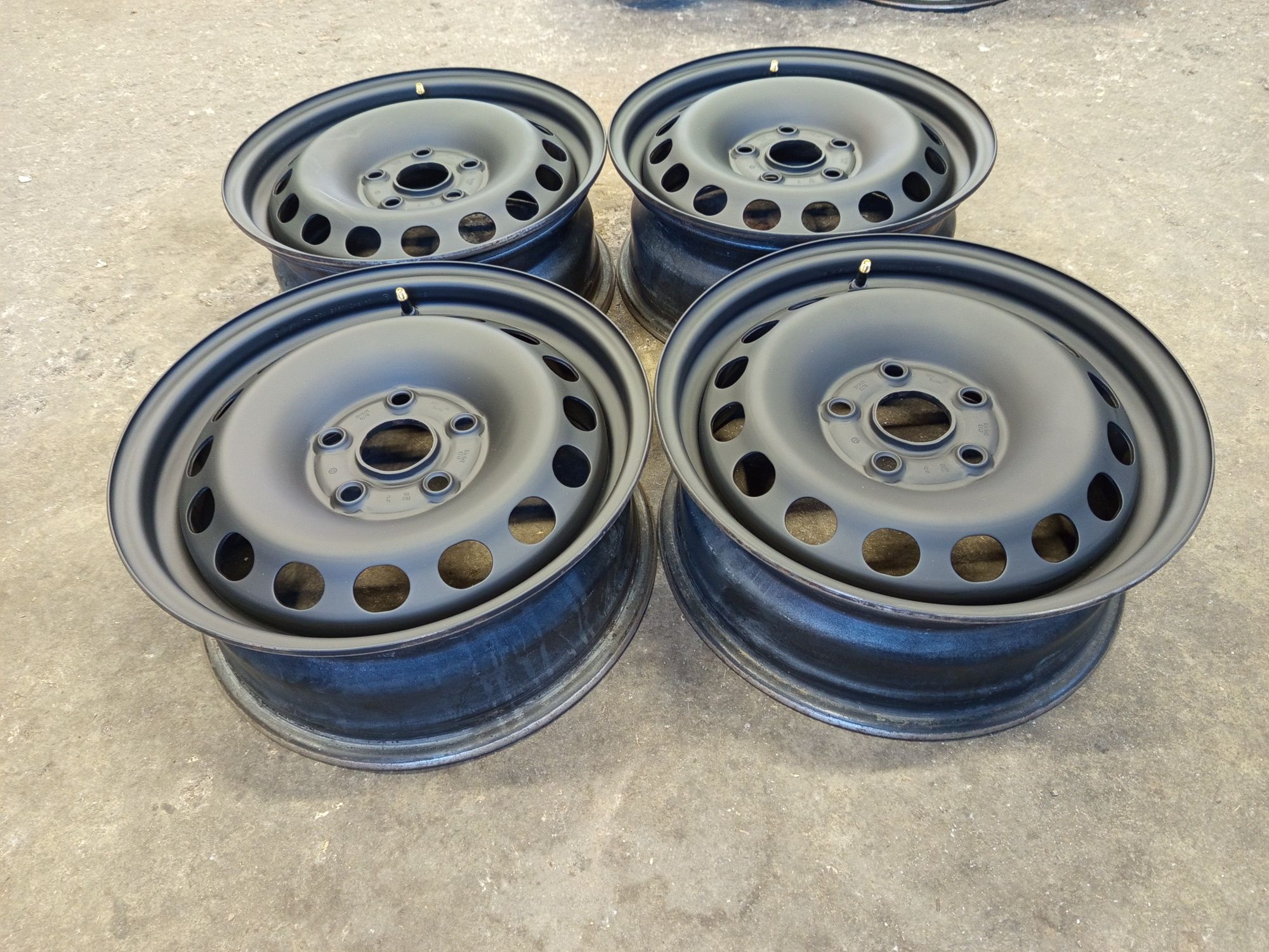 15" VW Golf Caddy Touran 5x112
