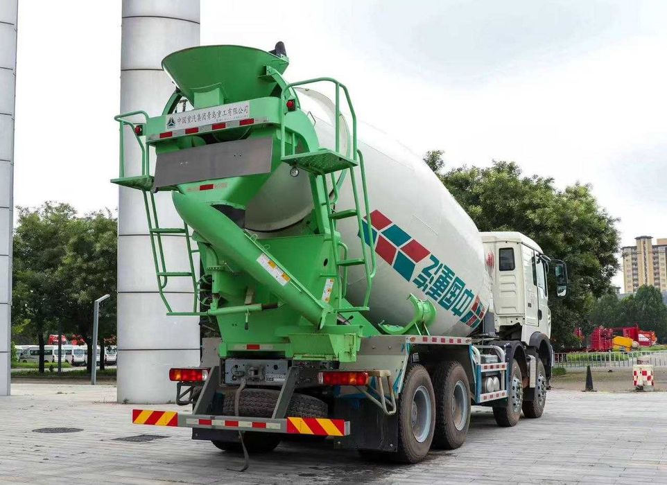 Продается автобетоносмеситель