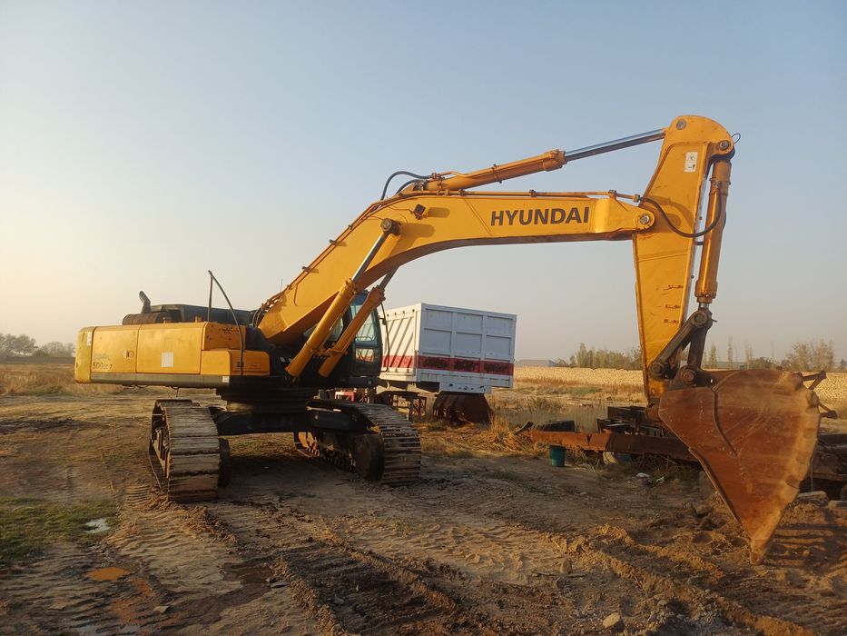 Hyundai 500 сотувда 3.2 кублик