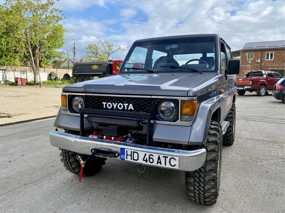 Toyota Land Cruiser Lj70