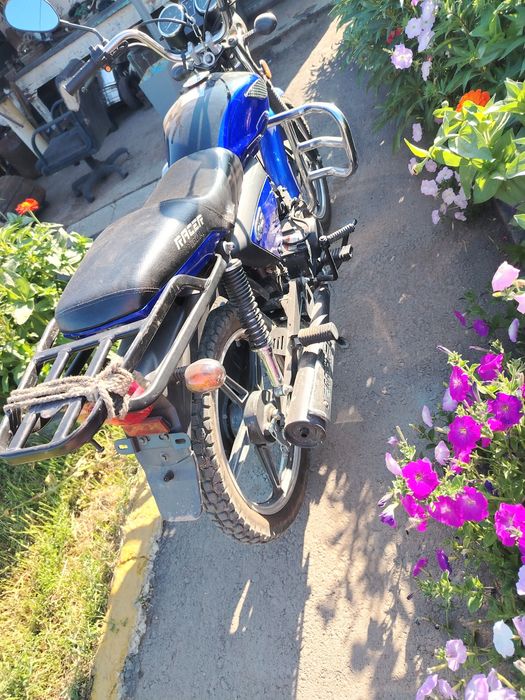 Продаётся мопед крайслер 110