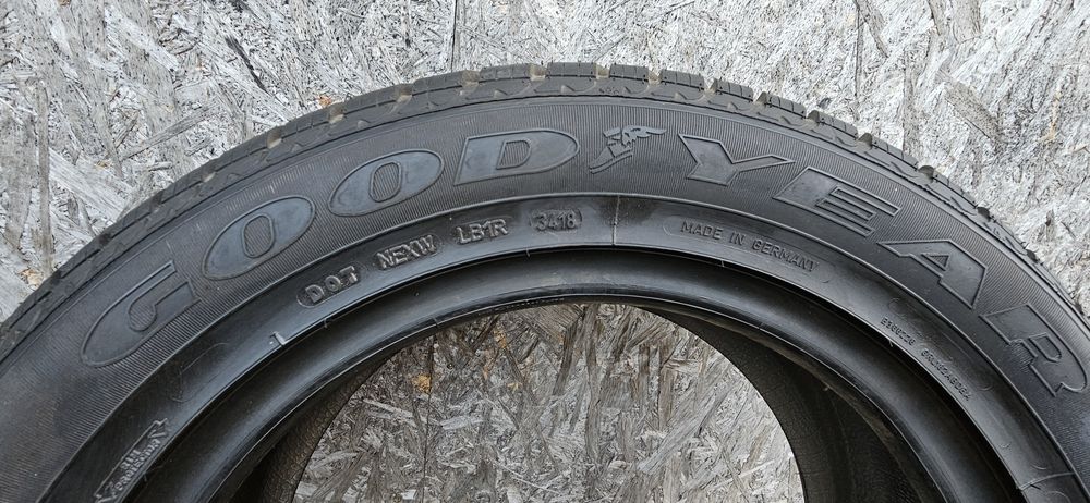 Anvelopa Vector4Seasons 195/55 R16 91H Goodyear 205/60 R16 92H