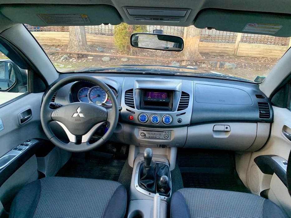 Mitsubishi L200 2010 2.5 Tdi 178 CP IMPECABIL !