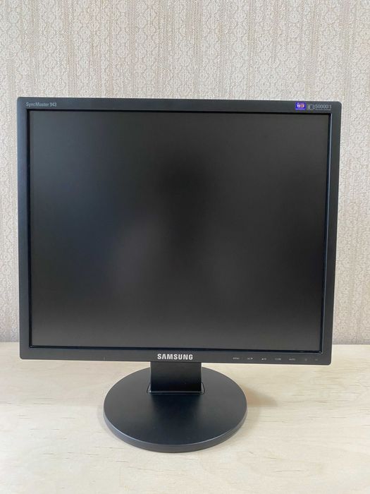 ЖК монитор Samsung