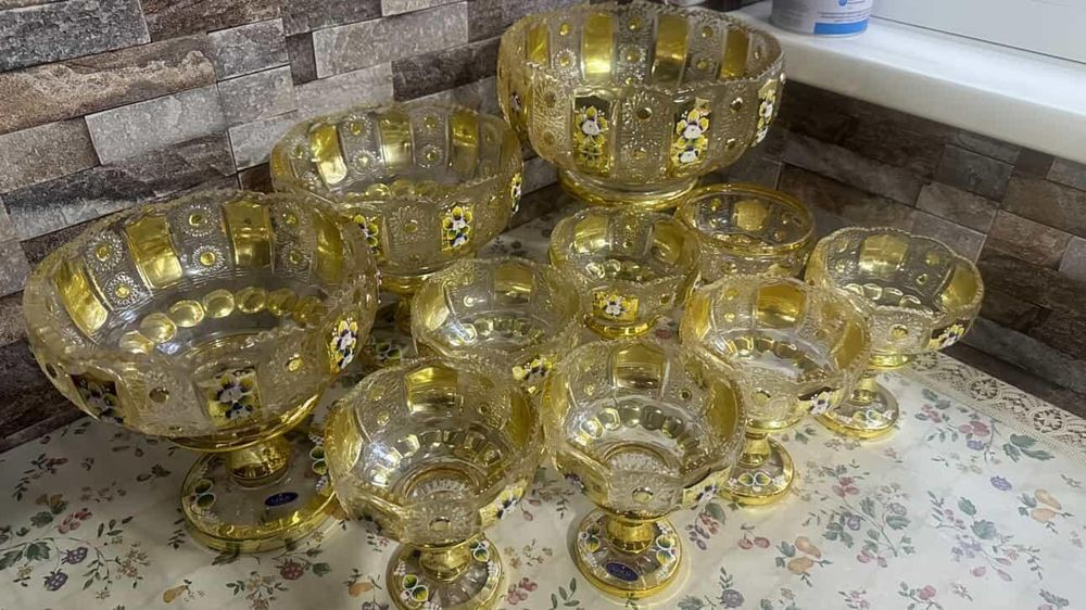 Bagema:2 ta meva ,2 ta shkolatnitsa 8 ta chaq chuq
8 ta chaq chuq
2 ta