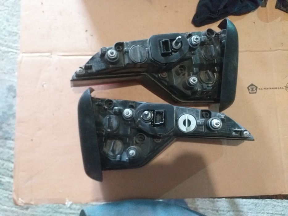 Stop tripla stanga dreapta haion audi a4 b9 avant break fara led