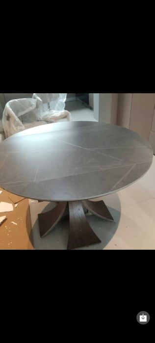 Кухонный круглый стол