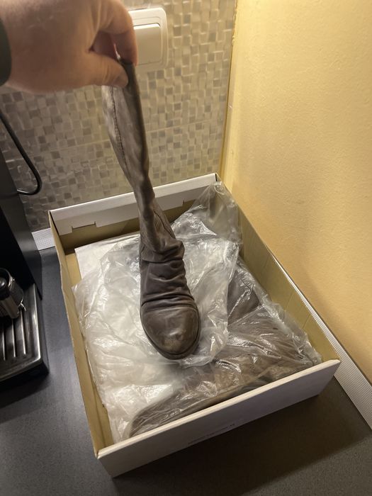 Vand cizme dama folosite marimea 39