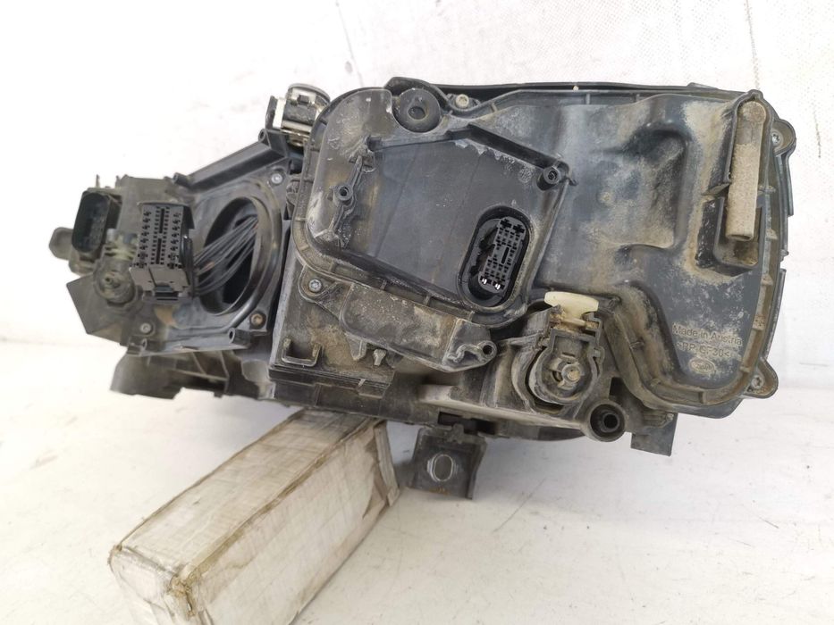 Фар Дясно Пълен Лед Ауди Q7 4M [ - ] Оригинален Повреден / Far Dqsno P