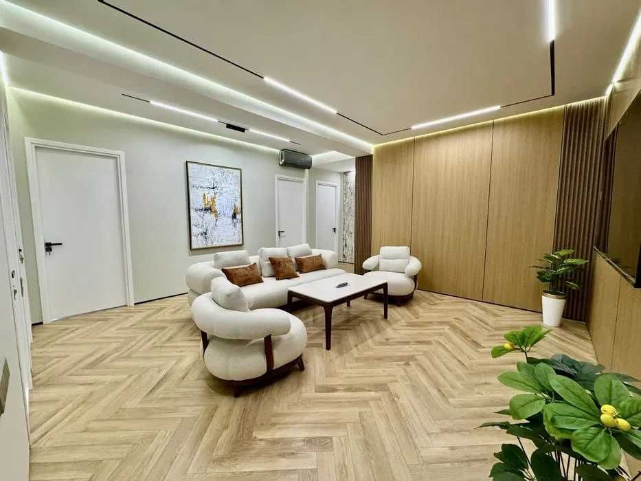 Успейте! Сдается 2-ком квартира в Сергелийском рн, ТЦ Голден Лайф 817*