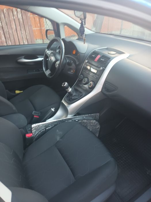 Toyota Auris 1.3 2011