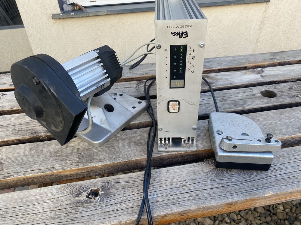 Motor cu invertor 220v
