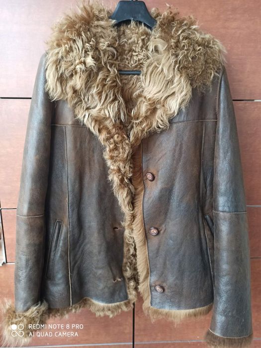 Дизайнерско италянско палто с естествена кожа на марката Shearling