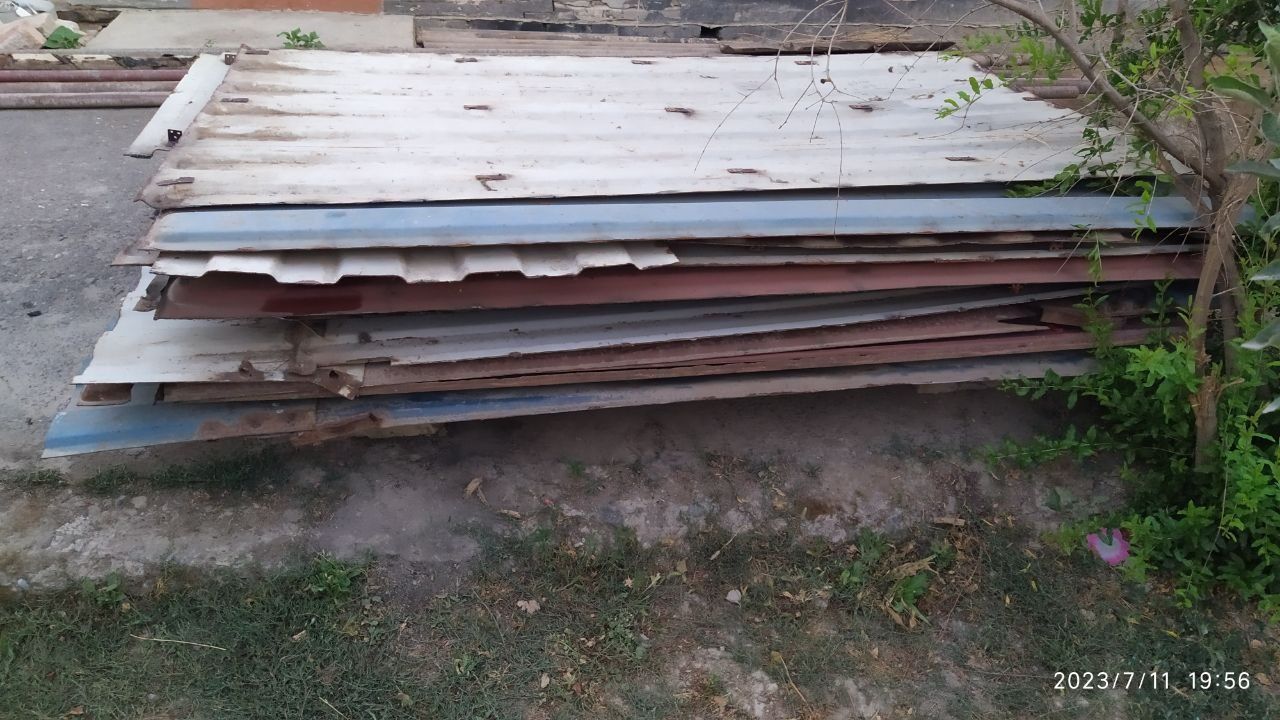 Контейнер листлари сотилади.