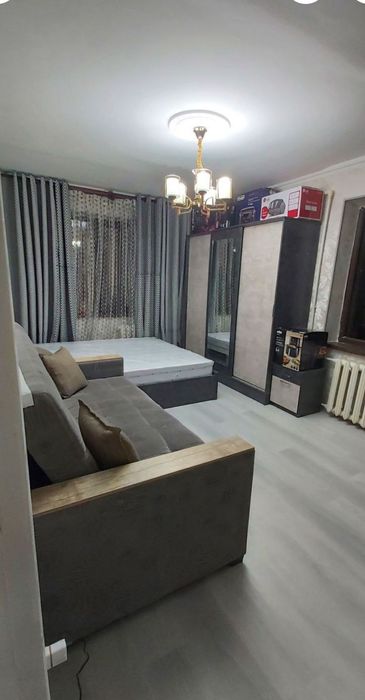 Квартира продаётся Чиланзар 24 квартал 1/5/5 балк 2*6 алмаз ресторан