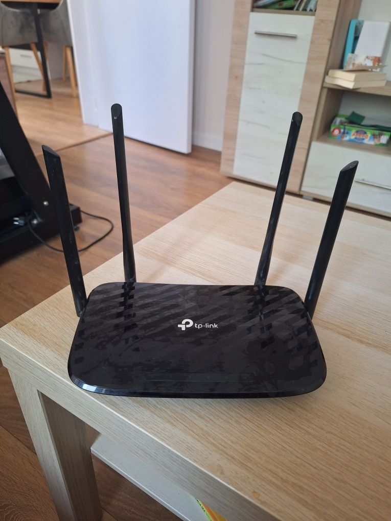Безжичен рутер TP-LINK Archer A6, AC1200, 5xGbe, 4x външни антени, MU-