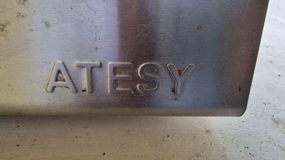 Блинница ATESY, б/у в рабочем состоянии. Работает от 220 Вт.