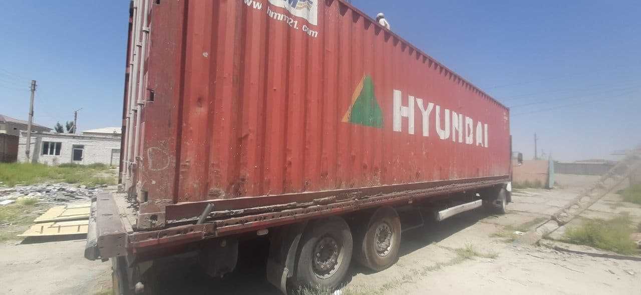 Перевозка крупногабаритных грузов и контейнеров